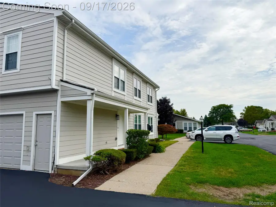 39726 Village Wood Lane, Novi, MI 48375 - #3