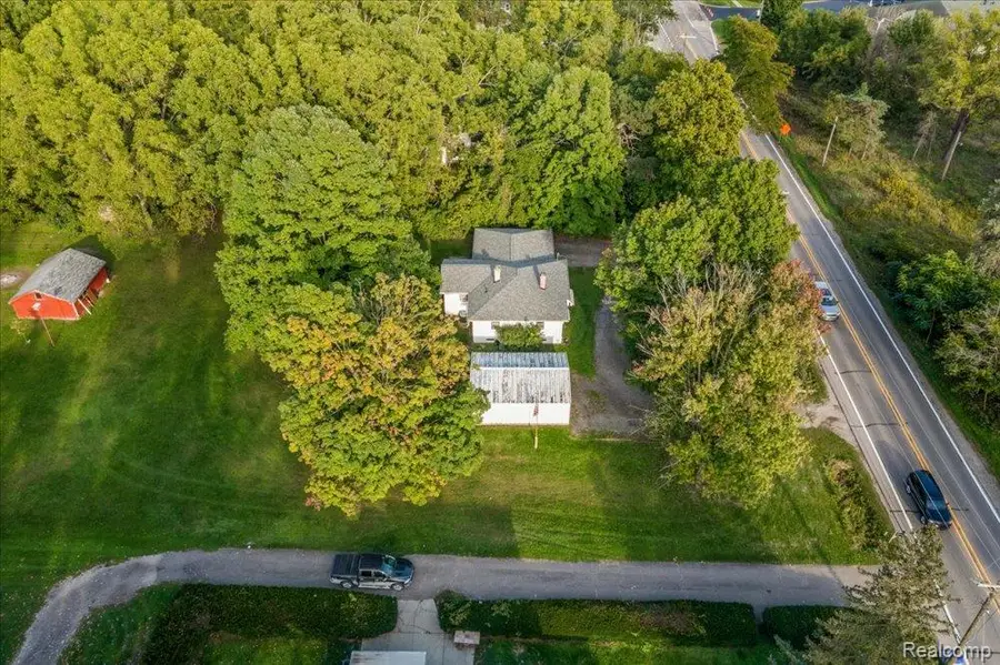 59380 10 Mile Road, Lyon, MI 48178 - #2