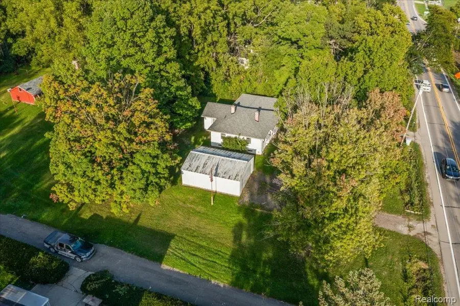 59380 10 Mile Road, Lyon, MI 48178 - #3