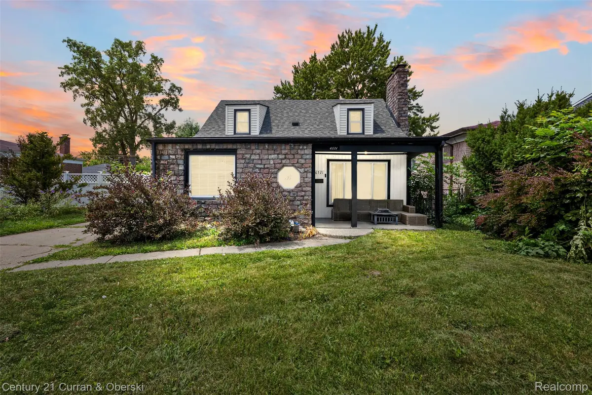 6521 Berwyn Street, Dearborn Heights, MI 48127 - #1