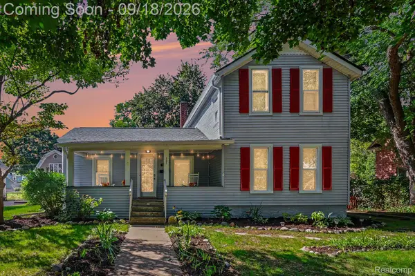 321 W Sibley Street, Howell, MI 48843