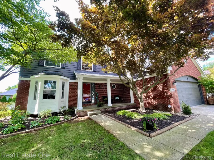 5613 Adderstone Drive, Clarkston, MI 48346 - #3