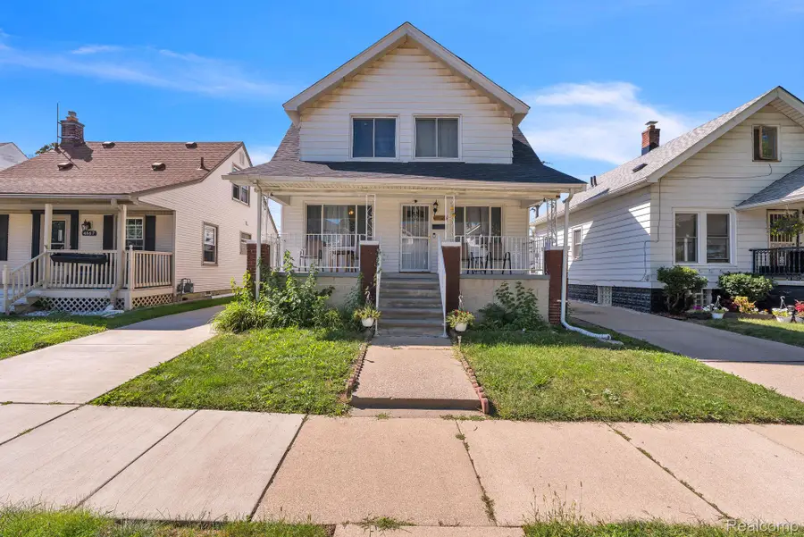 4873 Curtis Street, Dearborn, MI 48126 - #2