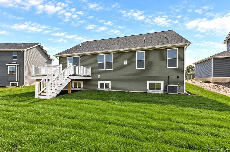 617 Round Rock Drive, Howell, MI 48843 - #3