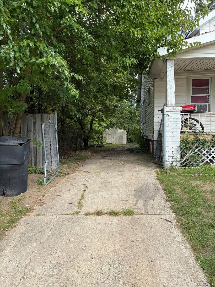 20520 Coventry Street, Detroit, MI 48203 - #3