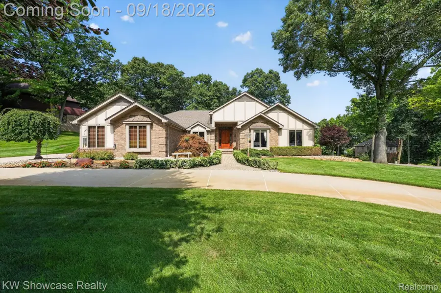 1179 Eagle Nest Court, Milford, MI 48381 - #2