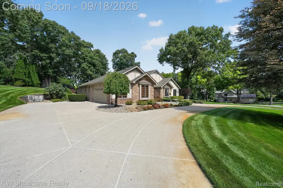 1179 Eagle Nest Court, Milford, MI 48381 - #3