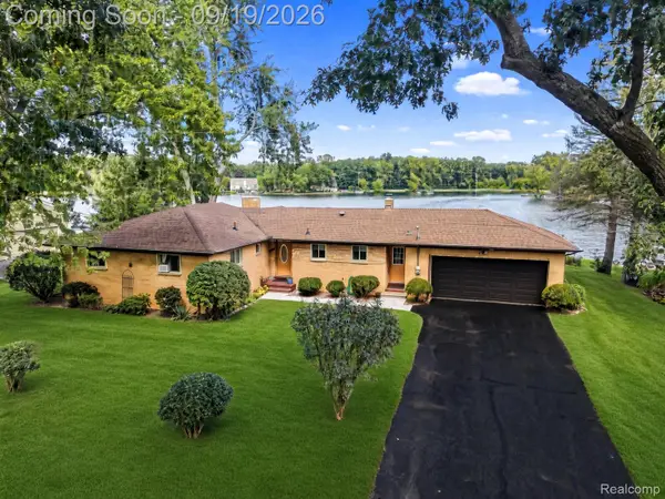7139 Capri Drive, WhiteLake, MI 48383