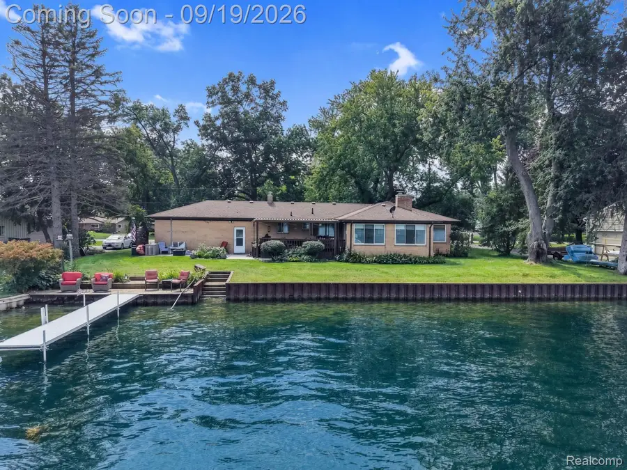 7139 Capri Drive, White Lake, MI 48383 - #3