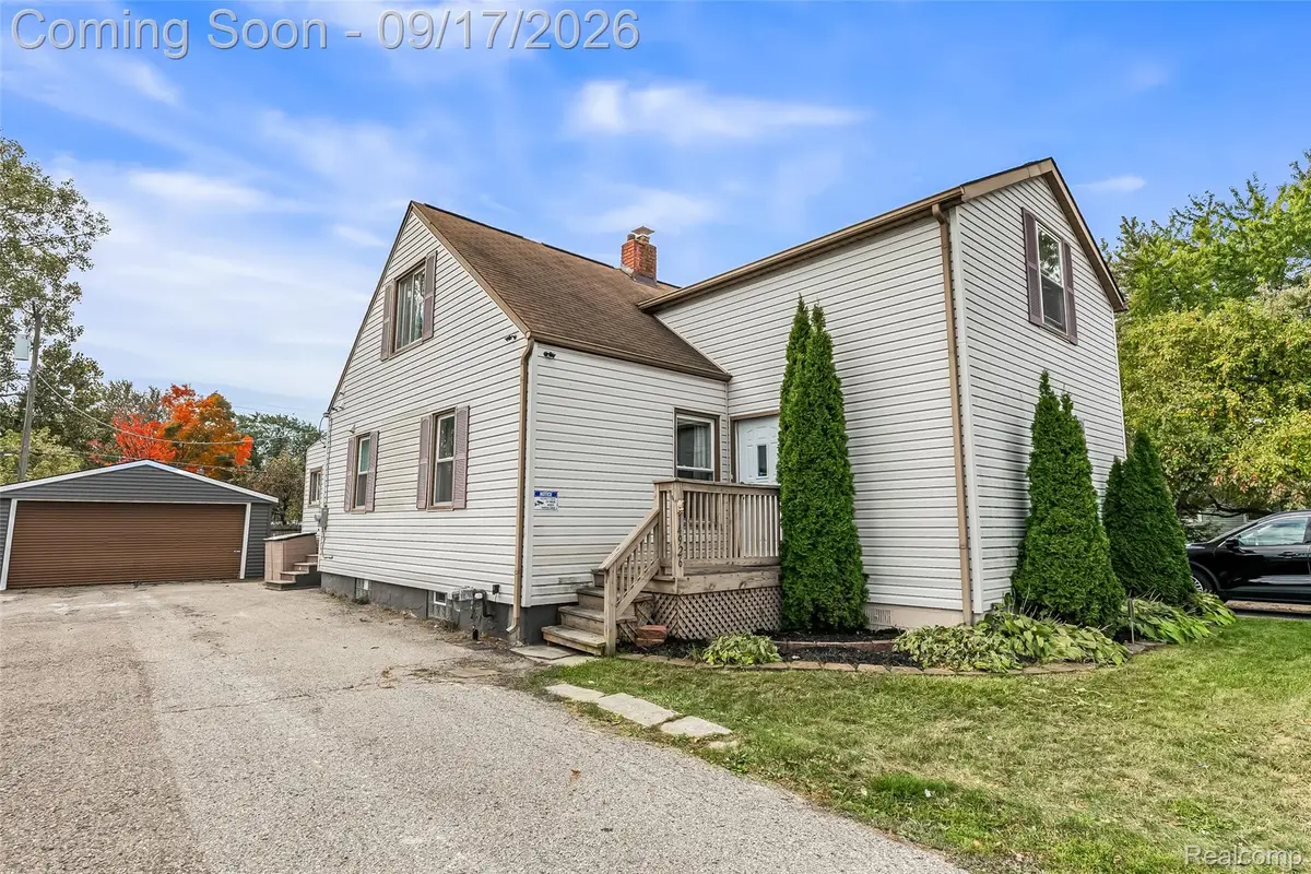 14926 E 10 Mile Road, Warren, MI 48089 - #1