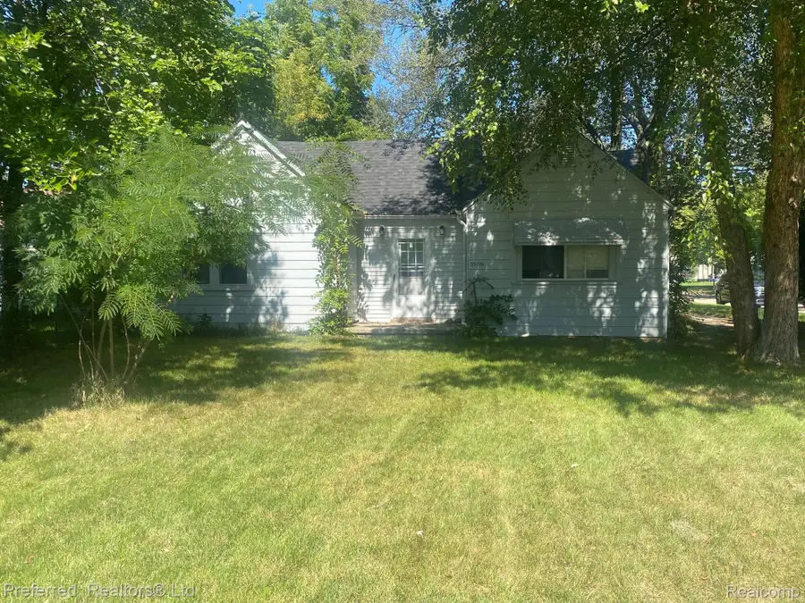 35706 Palmer Road, Westland, MI 48186 - #2