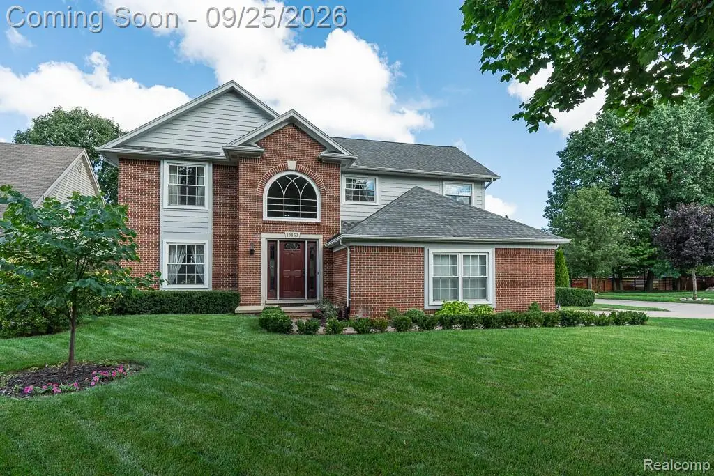 13853 Wellington Drive, Sterling Heights, MI 48313 - #1