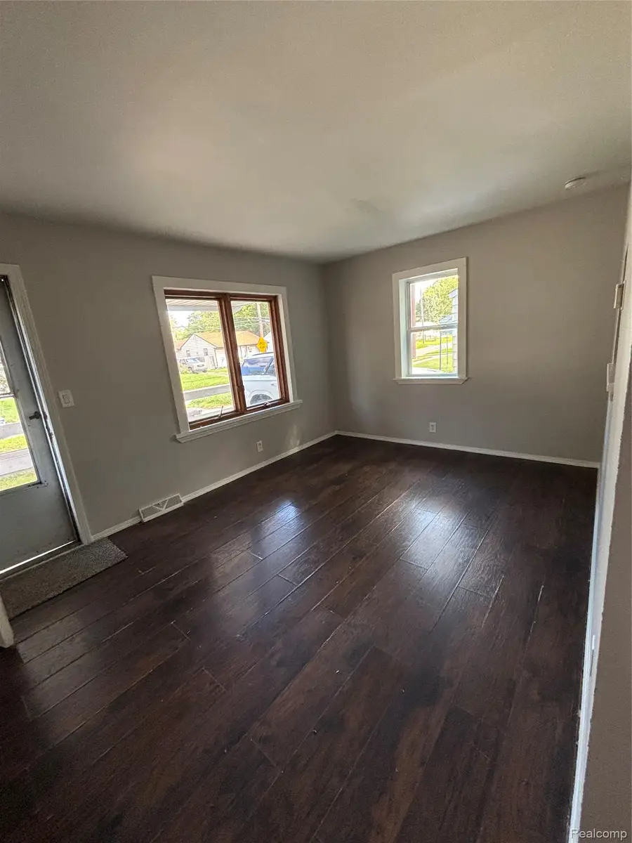 2836 Thom Street, Flint, MI 48506 - #2