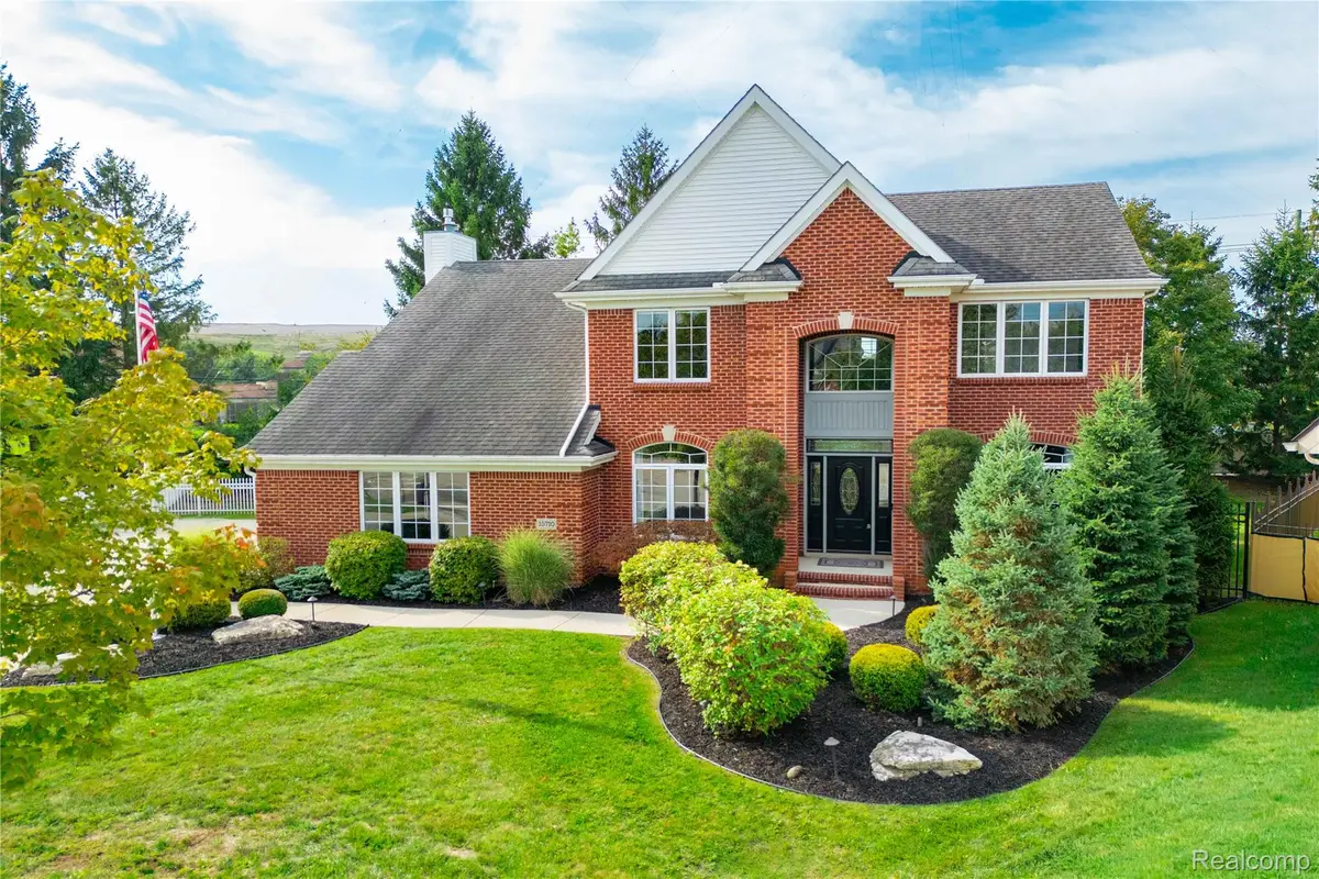 15710 Meadows Drive, Riverview, MI 48193 - #1