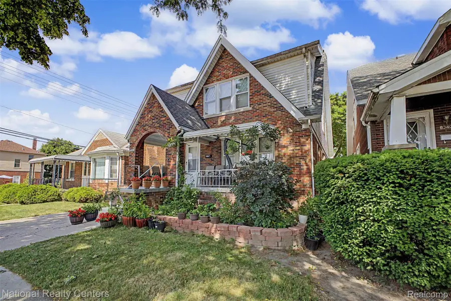 6348 Coleman Street, Dearborn, MI 48126 - #2