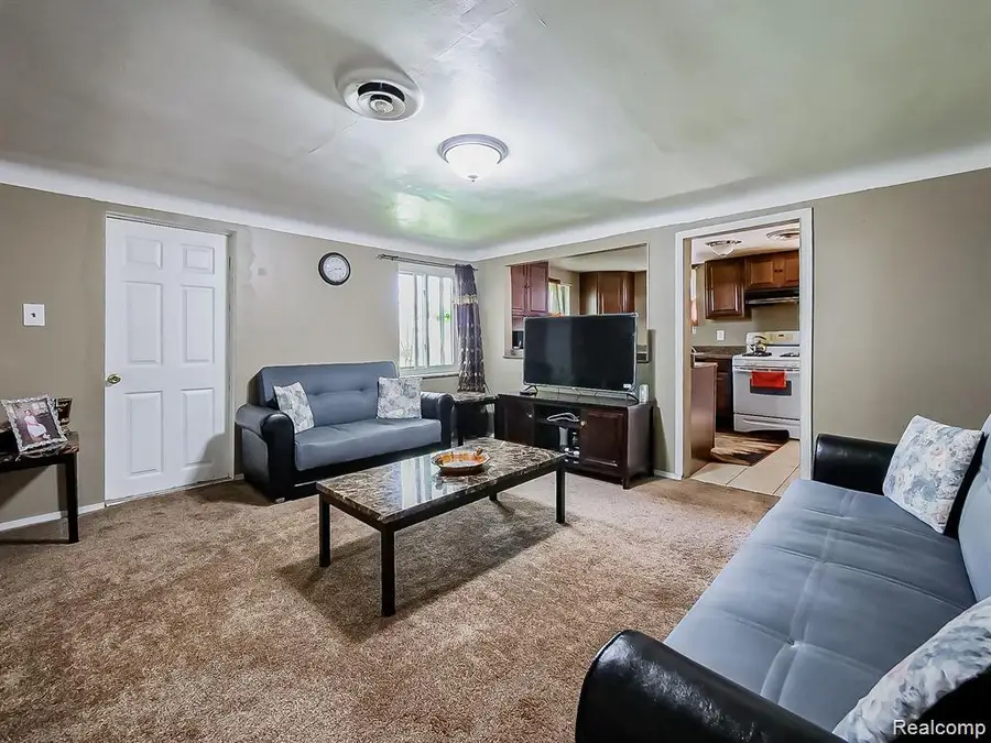 8320 Nightingale Street, Dearborn Heights, MI 48127 - #3