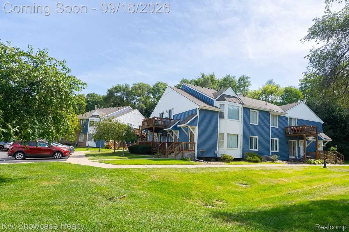45000 Bayview Drive #1, Novi, MI 48377 - #1