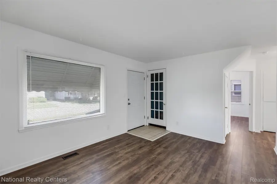 12740 Sherman Avenue, Warren, MI 48089 - #3