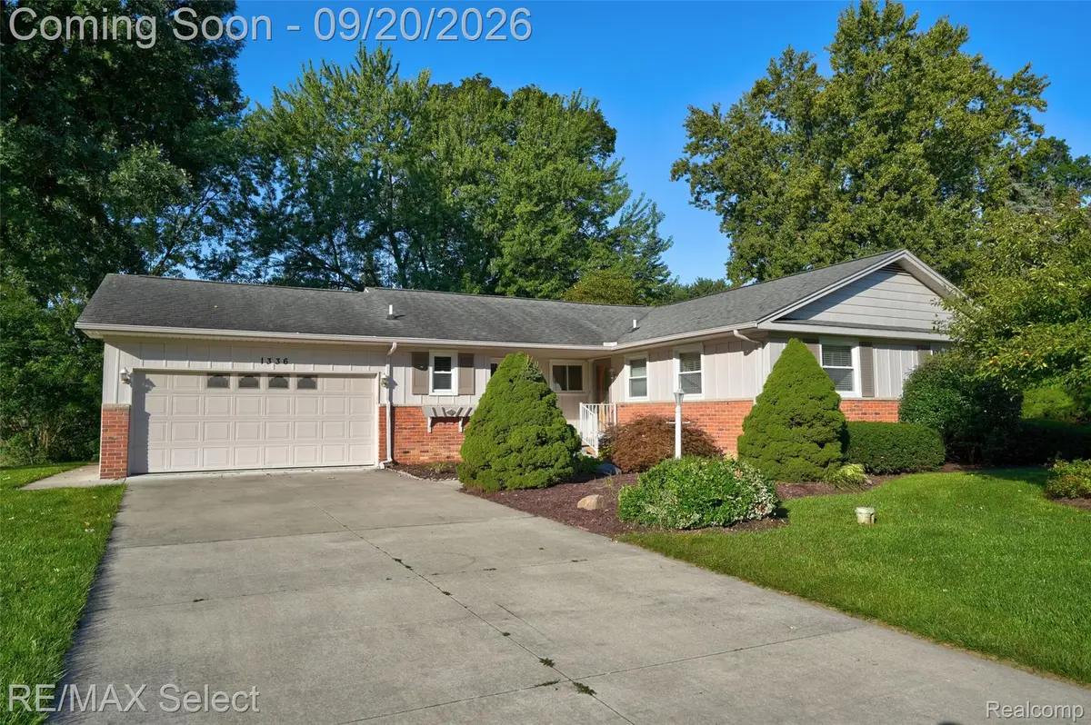 1336 Hidden Oaks Court, Flint, MI 48507 - #1