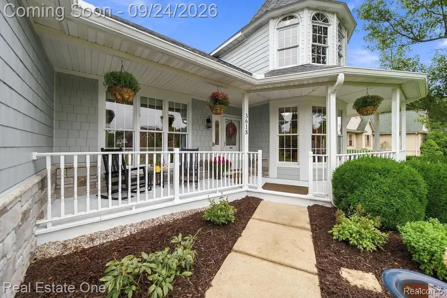 3618 Lakewood Shores Drive, Howell, MI 48843 - #2