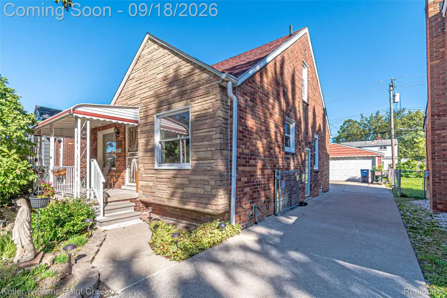 1966 Michigan Boulevard, Lincoln Park, MI 48146 - #2