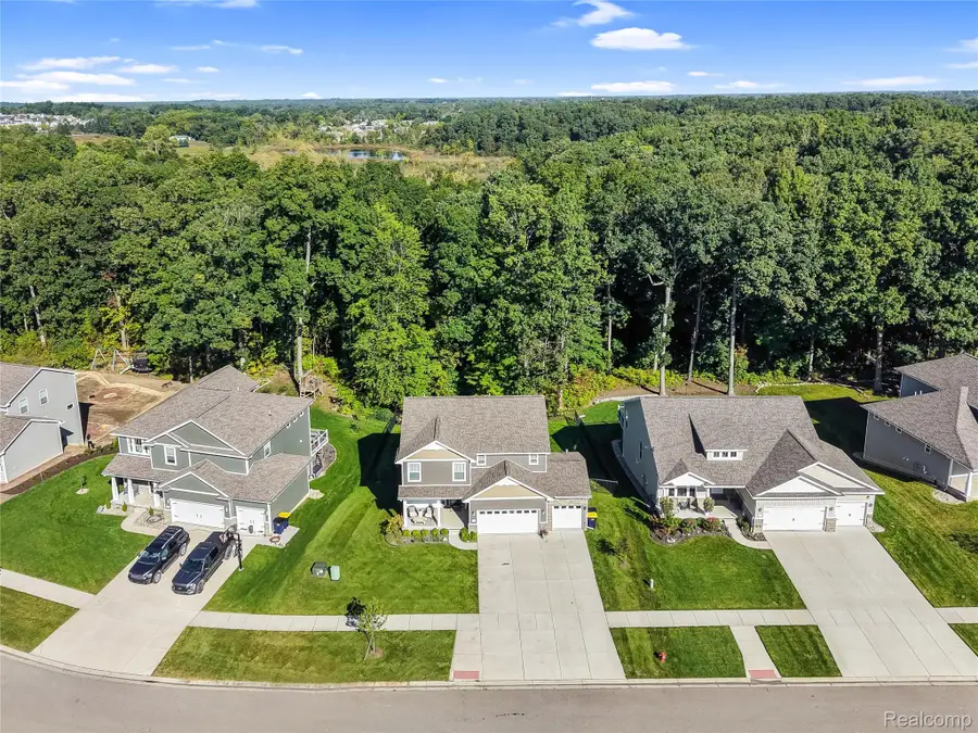 545 Trestle Drive, Howell, MI 48843 - #2