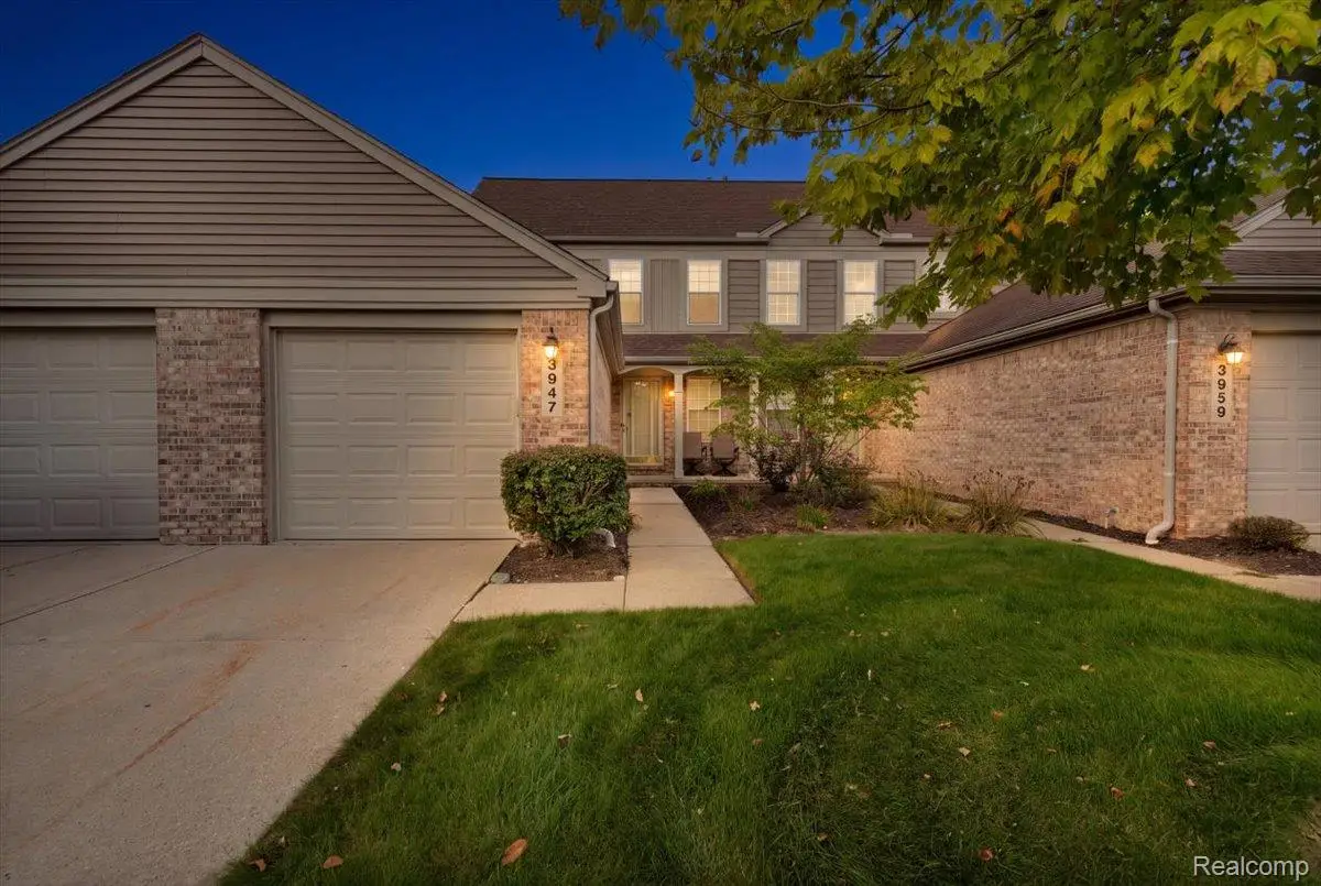 3947 Hunters Circle E, Canton, MI 48188 - #1