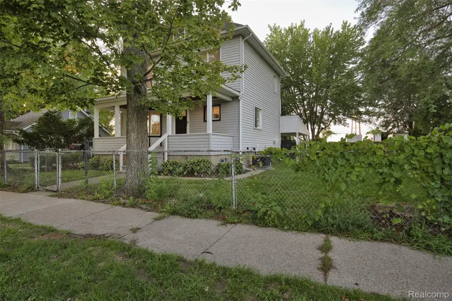 11439 Sherman Avenue, Warren, MI 48089 - #2