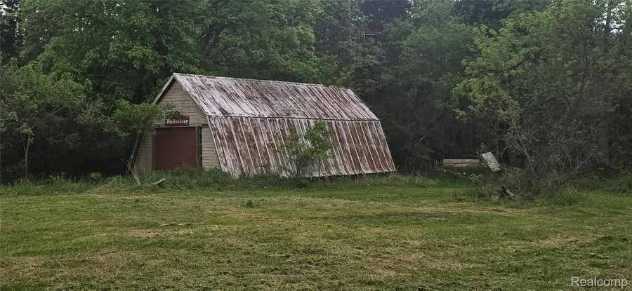 3903 Levalley Road, Columbiaville, MI 48421 - #2