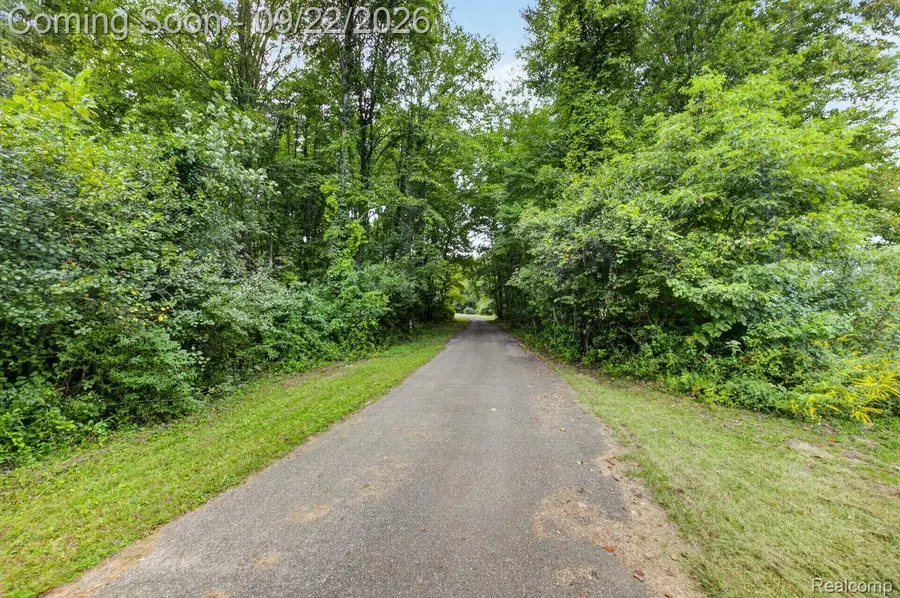 16170 S Huron River Drive, Romulus, MI 48174 - #3