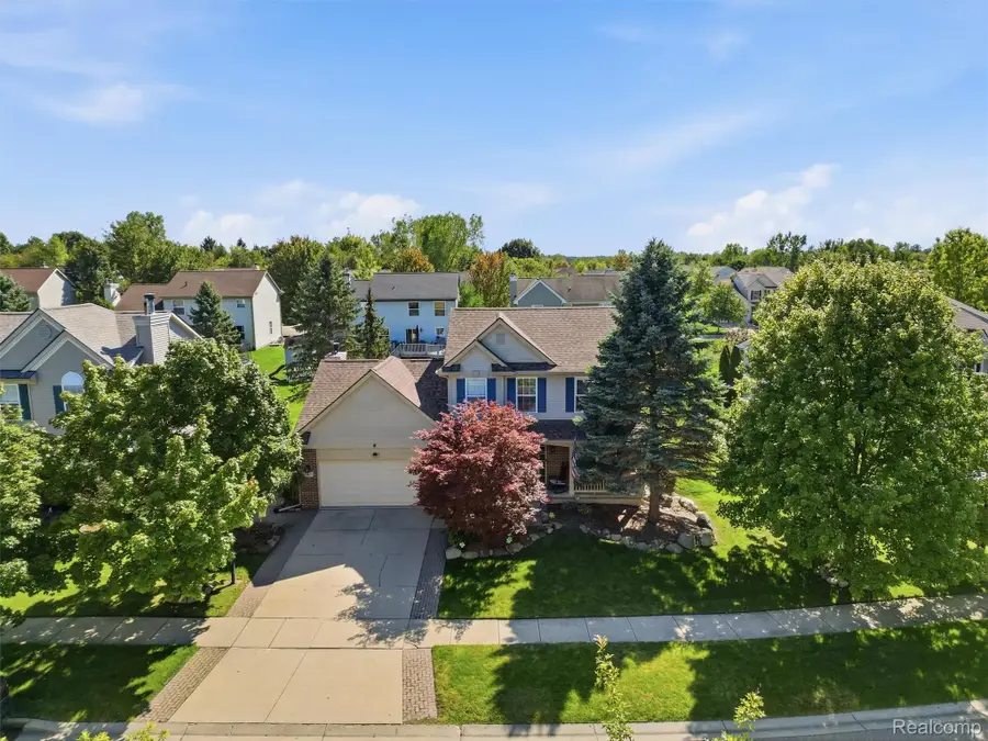 387 Natanna Drive, Howell, MI 48843 - #2