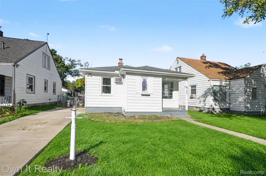 9107 Stout Street, Detroit, MI 48228 - #3