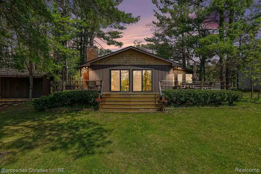 1405 N Shore Drive, Gaylord, MI 49735 - #1