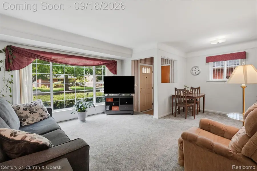 8330 Winston Lane, Dearborn Heights, MI 48127 - #3