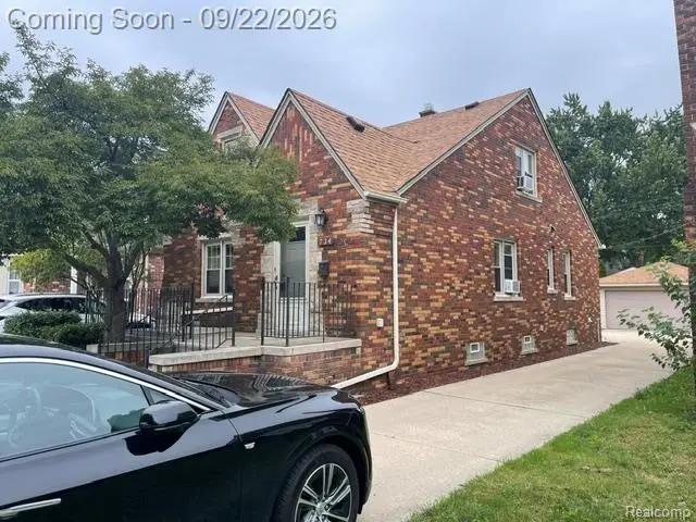 734 N North Waverly Street, Dearborn, MI 48128 - #2