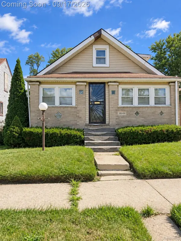 14644 Hartwell Street, Detroit, MI 48227