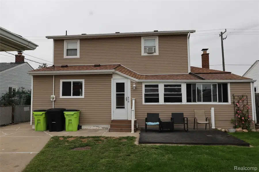 26140 Hayes Road, Roseville, MI 48066 - #3
