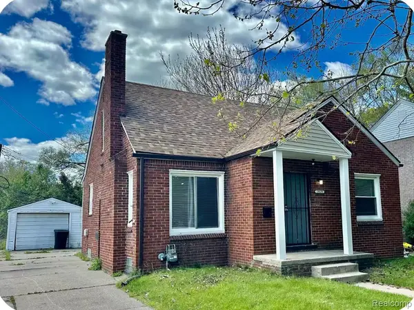 19129 Strasburg Street, FlatRock, MI 48205