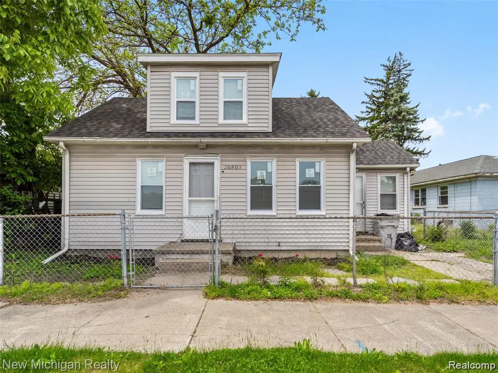 20805 S Chrysler Drive, Hazel Park, MI 48030 - #1