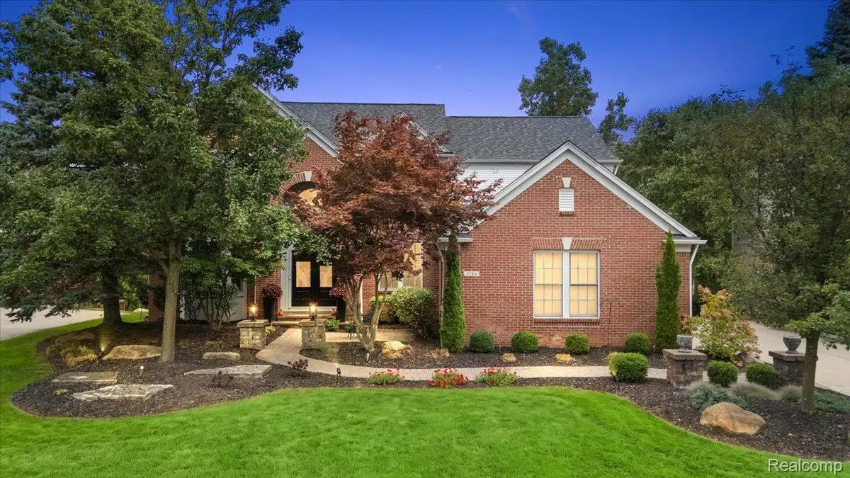 3788 Woodmonte Drive, Rochester, MI 48306 - #1