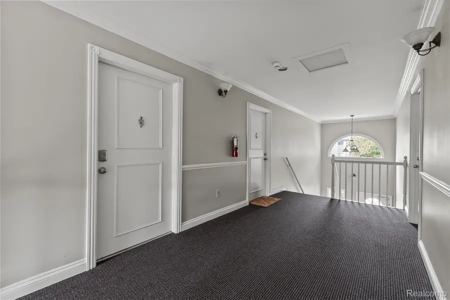 3501 W 14 Mile Road #15, Royal Oak, MI 48073 - #2