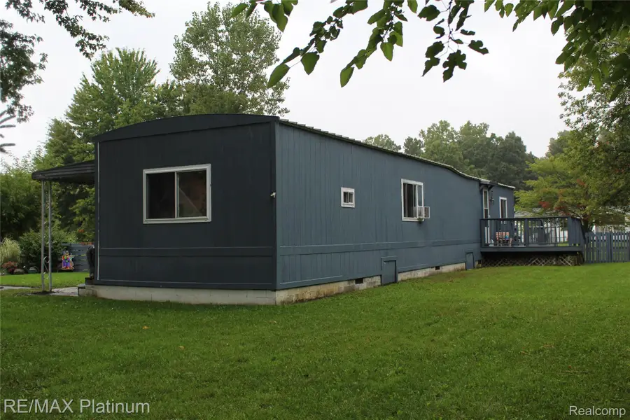 5727 Maunee Drive, Howell, MI 48843 - #2