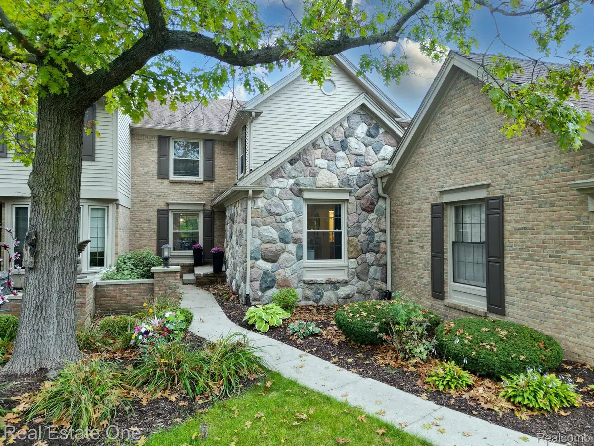 4775 Pine Eagles Drive, Brighton, MI 48116 - #1