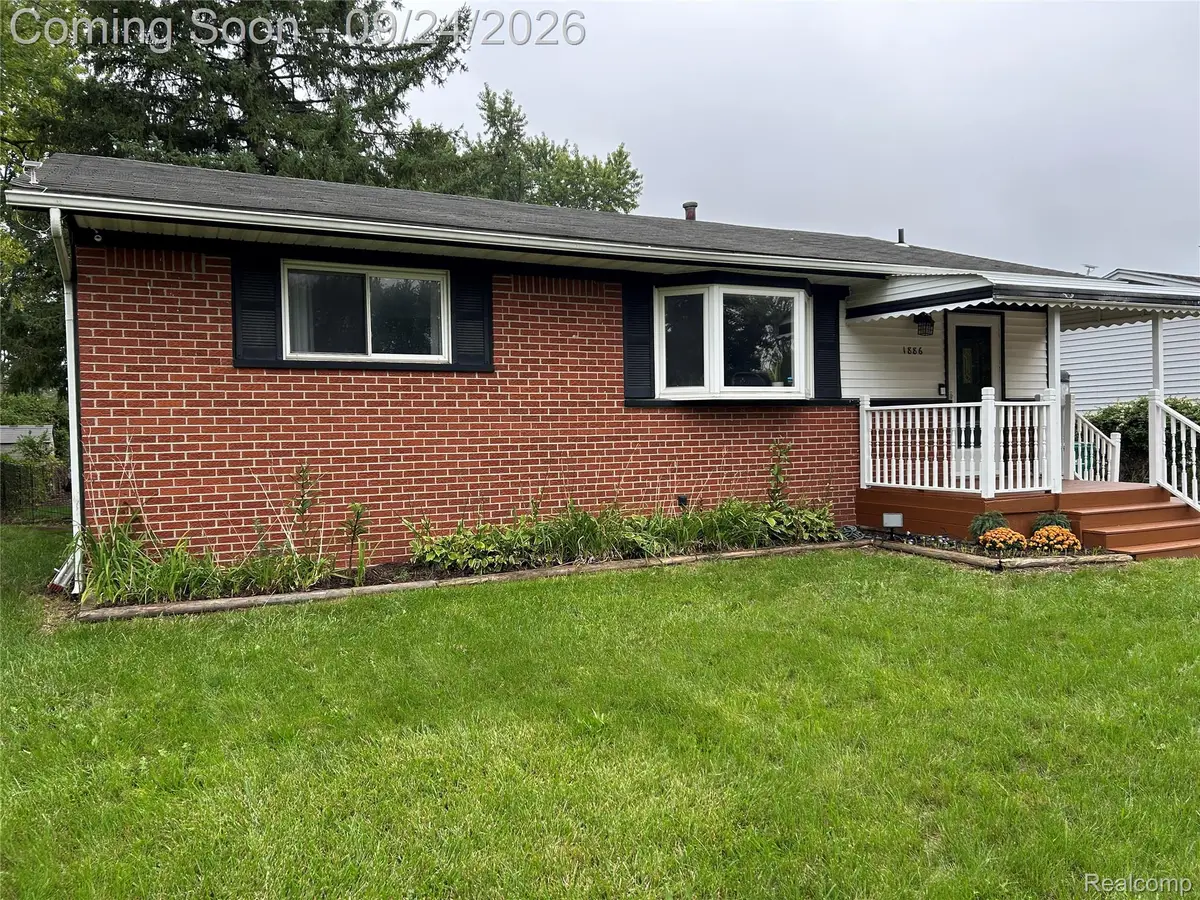 1886 Emerson Avenue, Ypsilanti, MI 48198 - #1