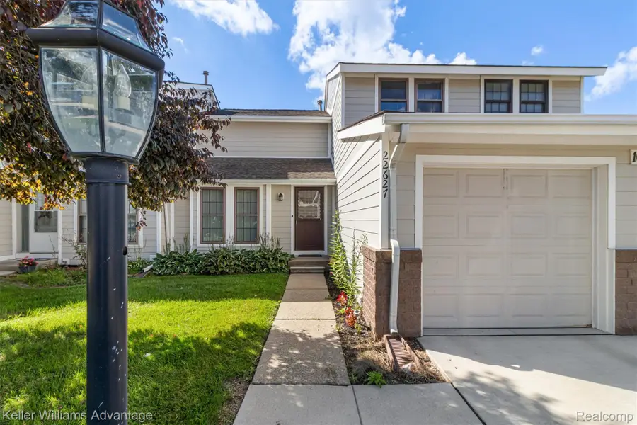 22627 Cranbrooke Drive, Novi, MI 48375 - #3