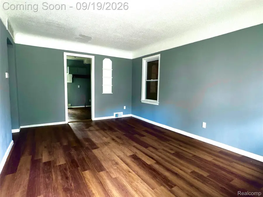 11667 Stahelin Avenue, Detroit, MI 48228 - #3