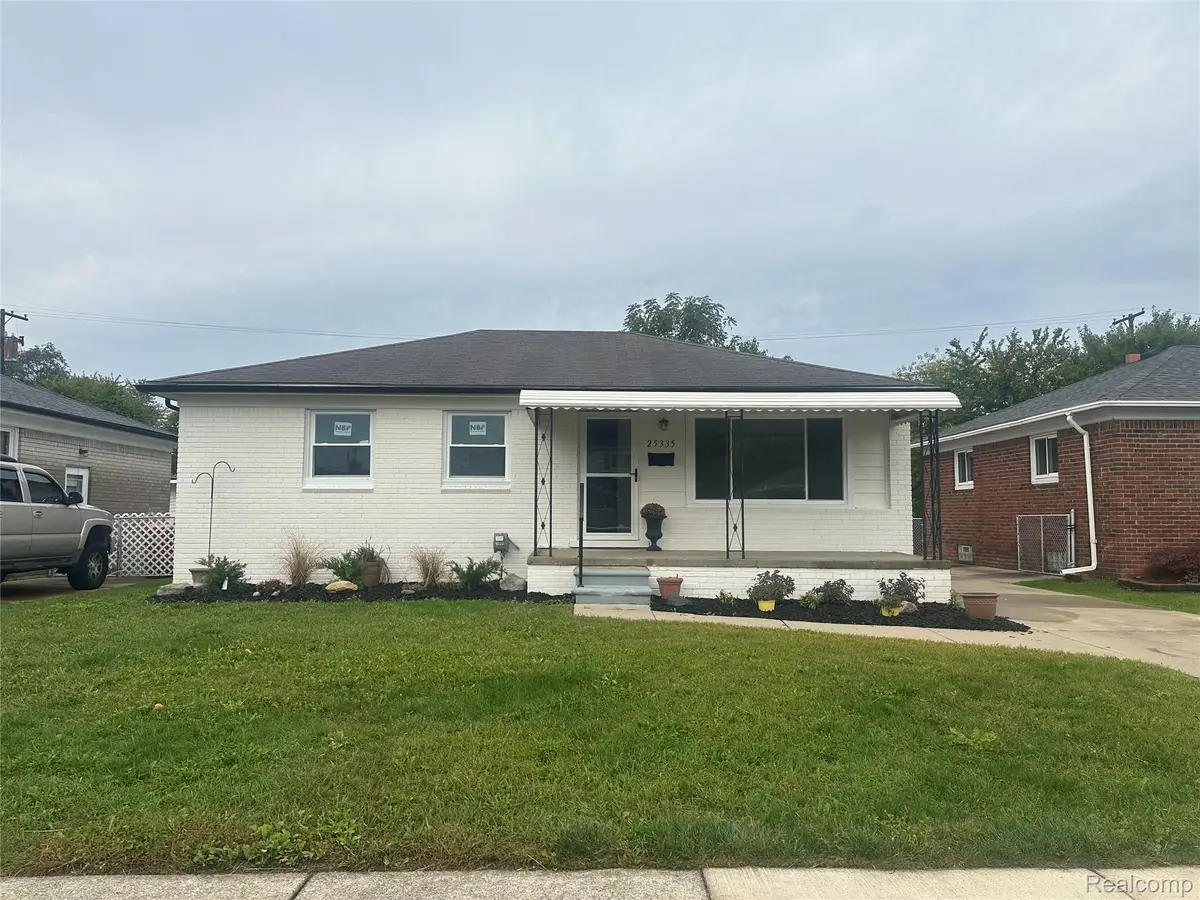 25335 Pattow Street, Roseville, MI 48066 - #1