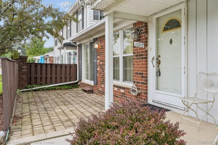 15209 Renshaw Drive, Clinton, MI 48038 - #2