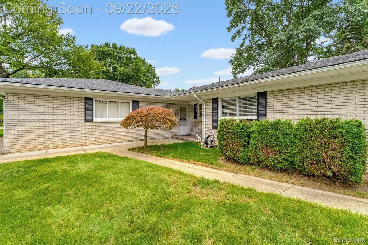 56600 North Avenue, Macomb, MI 48042 - #1