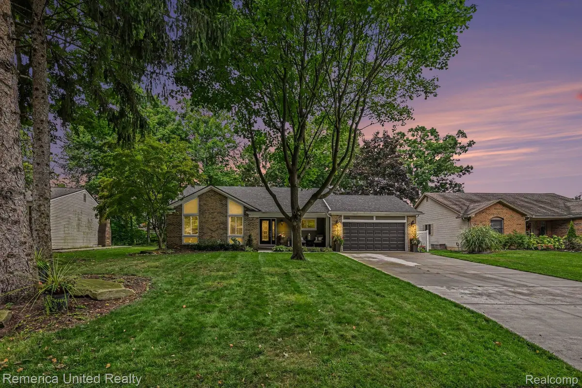 21995 Sunflower Road, Novi, MI 48375 - #1